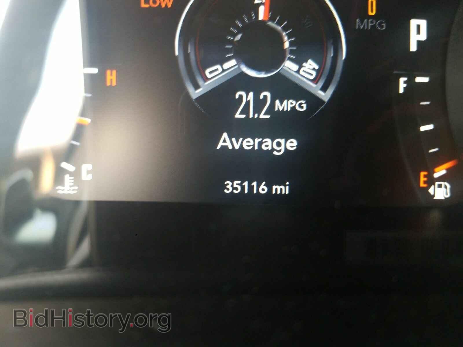 2016 Dodge Challenger - VIN: 2C3CDZAG7GH245678 - Photo 5