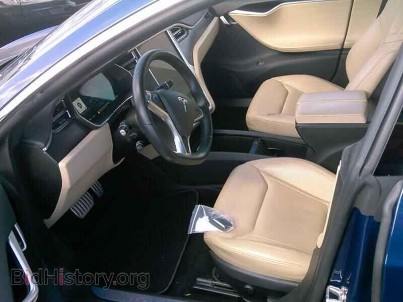 2016 Tesla Model S - VIN: 5YJSA1E48GF132684 - Photo 3