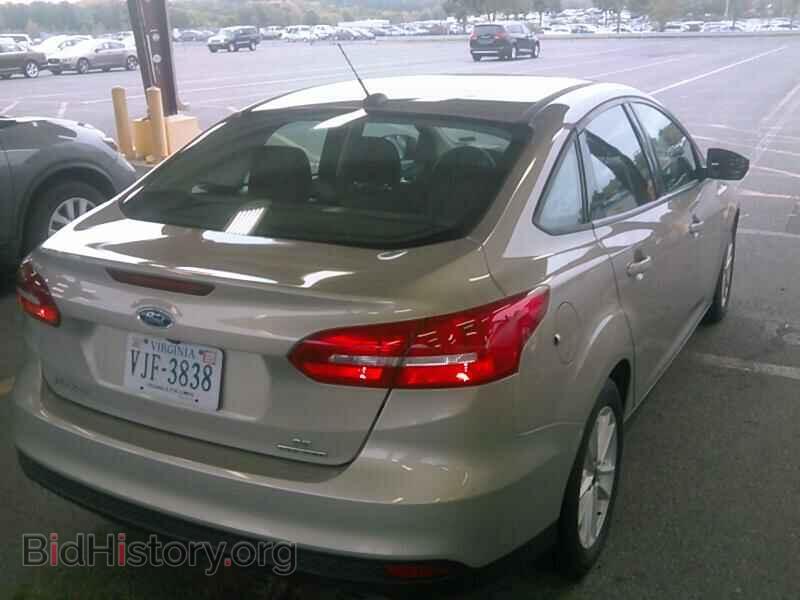 2015 Ford Focus - VIN: 1FADP3F23FL343471 - Фото 2