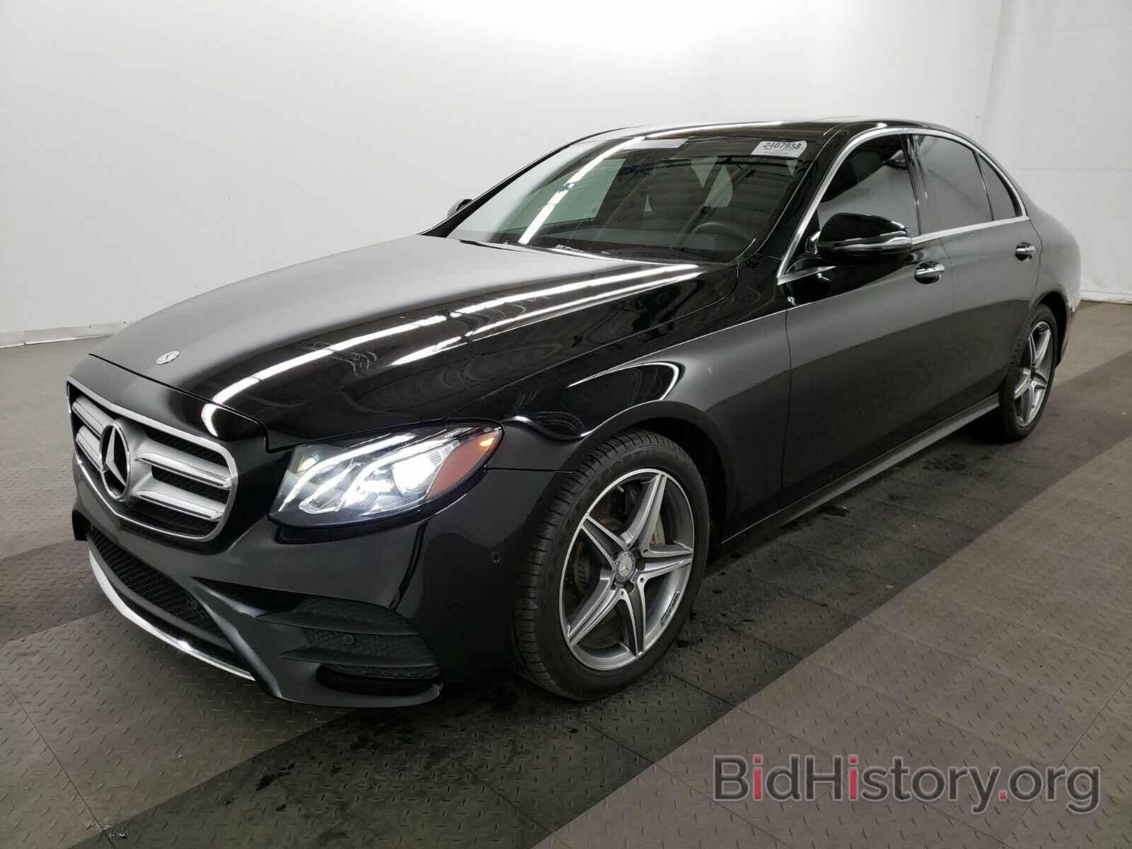 Photo WDDZF4JB4HA016923 - Mercedes-Benz E-Class 2017