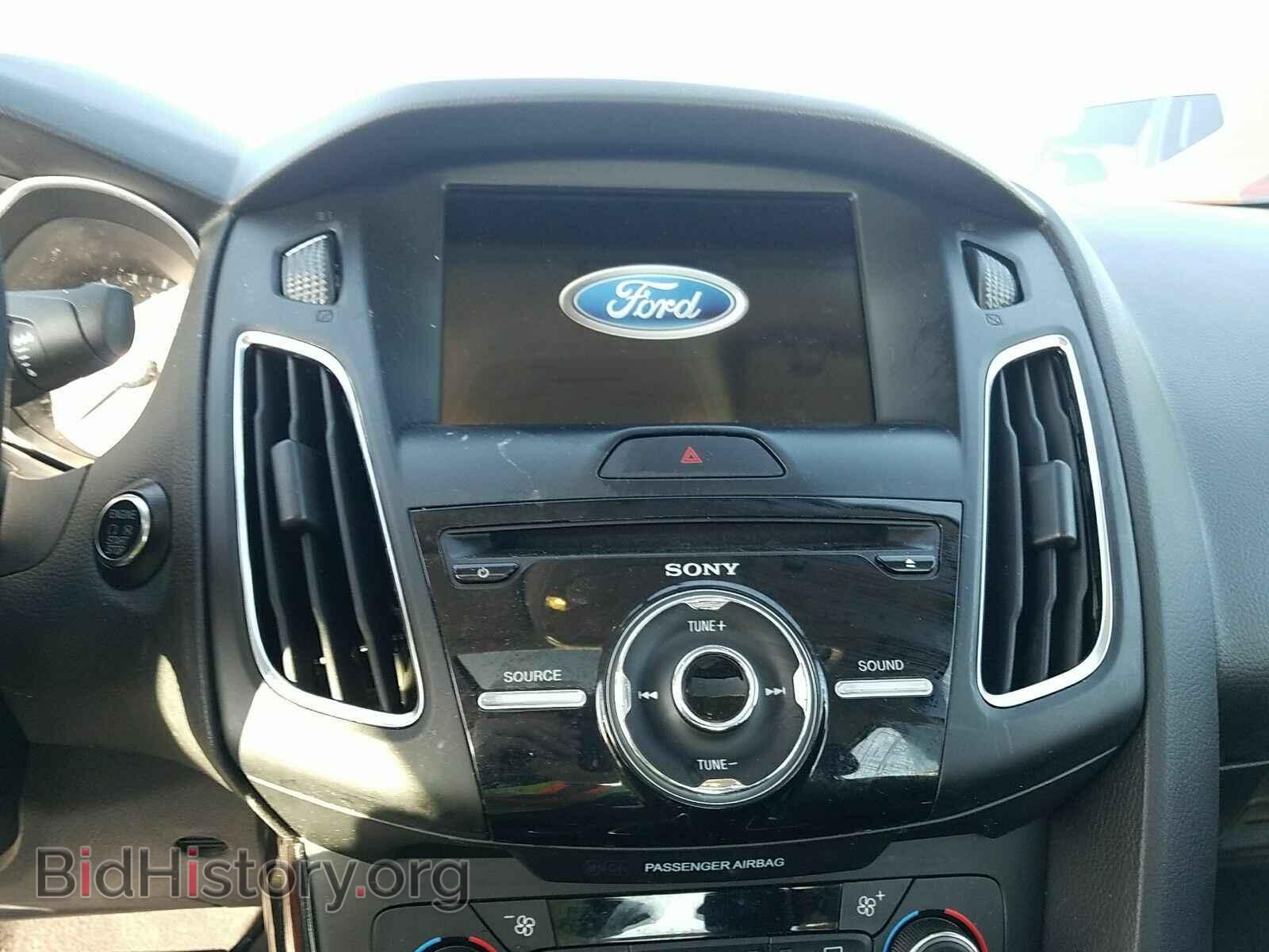 2016 Ford Focus - VIN: 1FADP3J24GL374446 - Фото 3