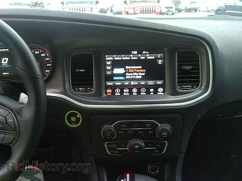 2019 Dodge Charger - VIN: 2C3CDXCT9KH607923 - Photo 4