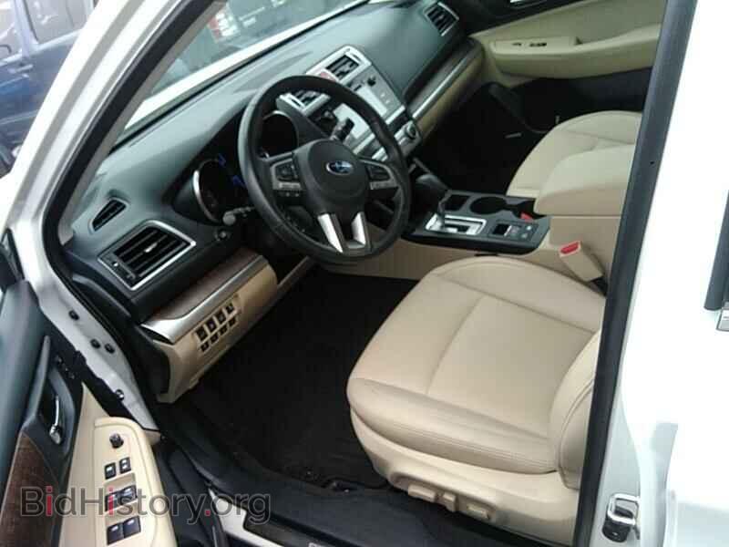 2017 Subaru Outback - VIN: 4S4BSENC1H3257239 - Фото 3