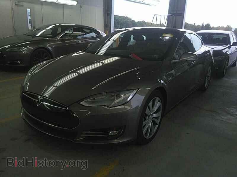 2016 Tesla Model S - VIN: 5YJSA1E24GF128663 - Photo 2