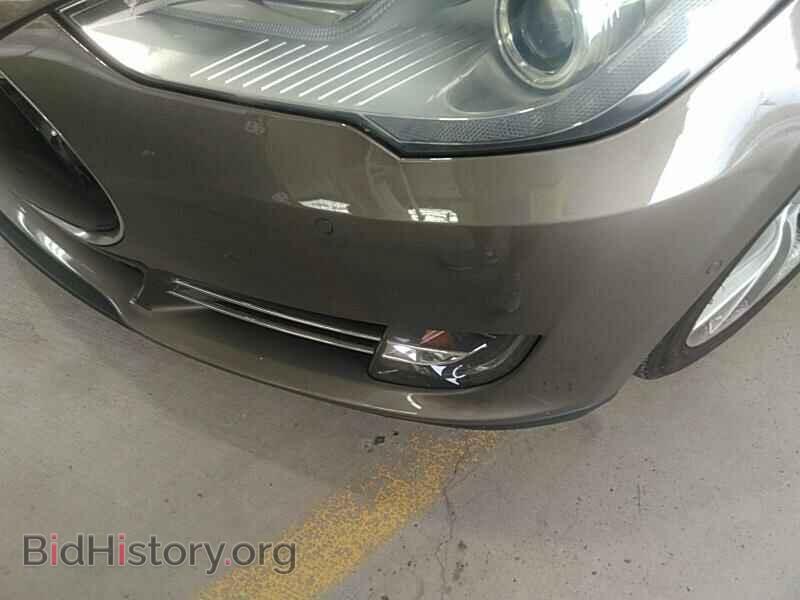 2016 Tesla Model S - VIN: 5YJSA1E24GF128663 - Photo 8