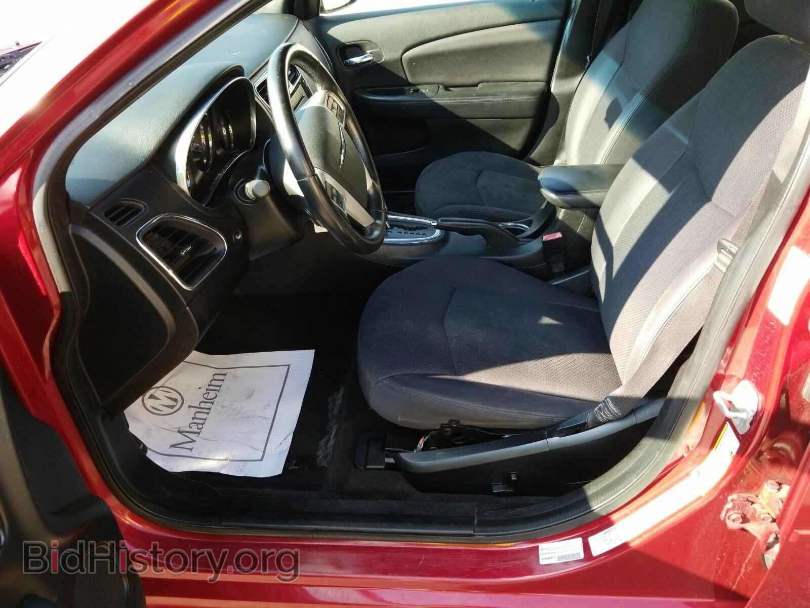 2013 Chrysler 200 - VIN: 1C3CCBBB3DN714197 - Фото 3