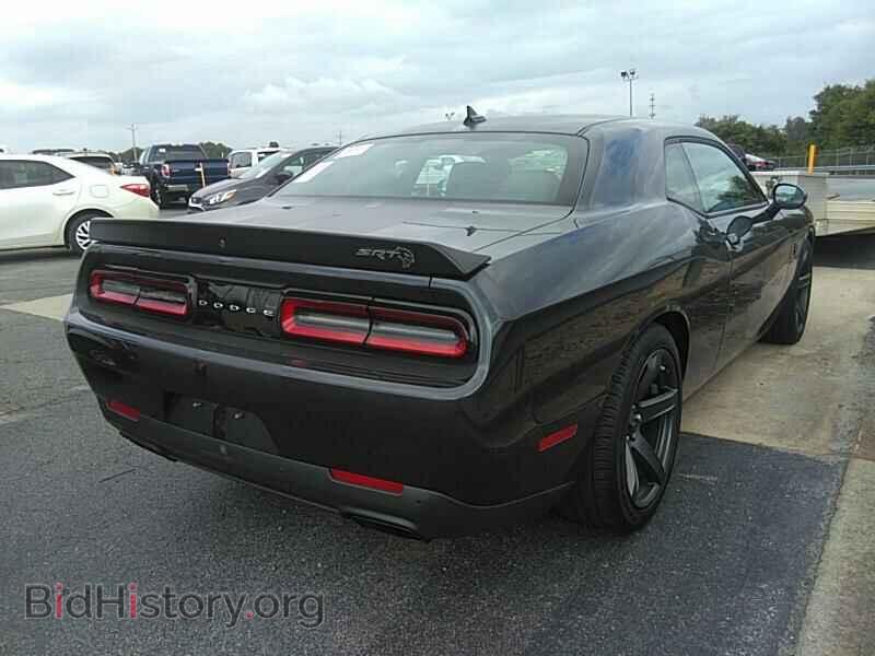 2018 Dodge Challenger - VIN: 2C3CDZC92JH195701 - Фото 2