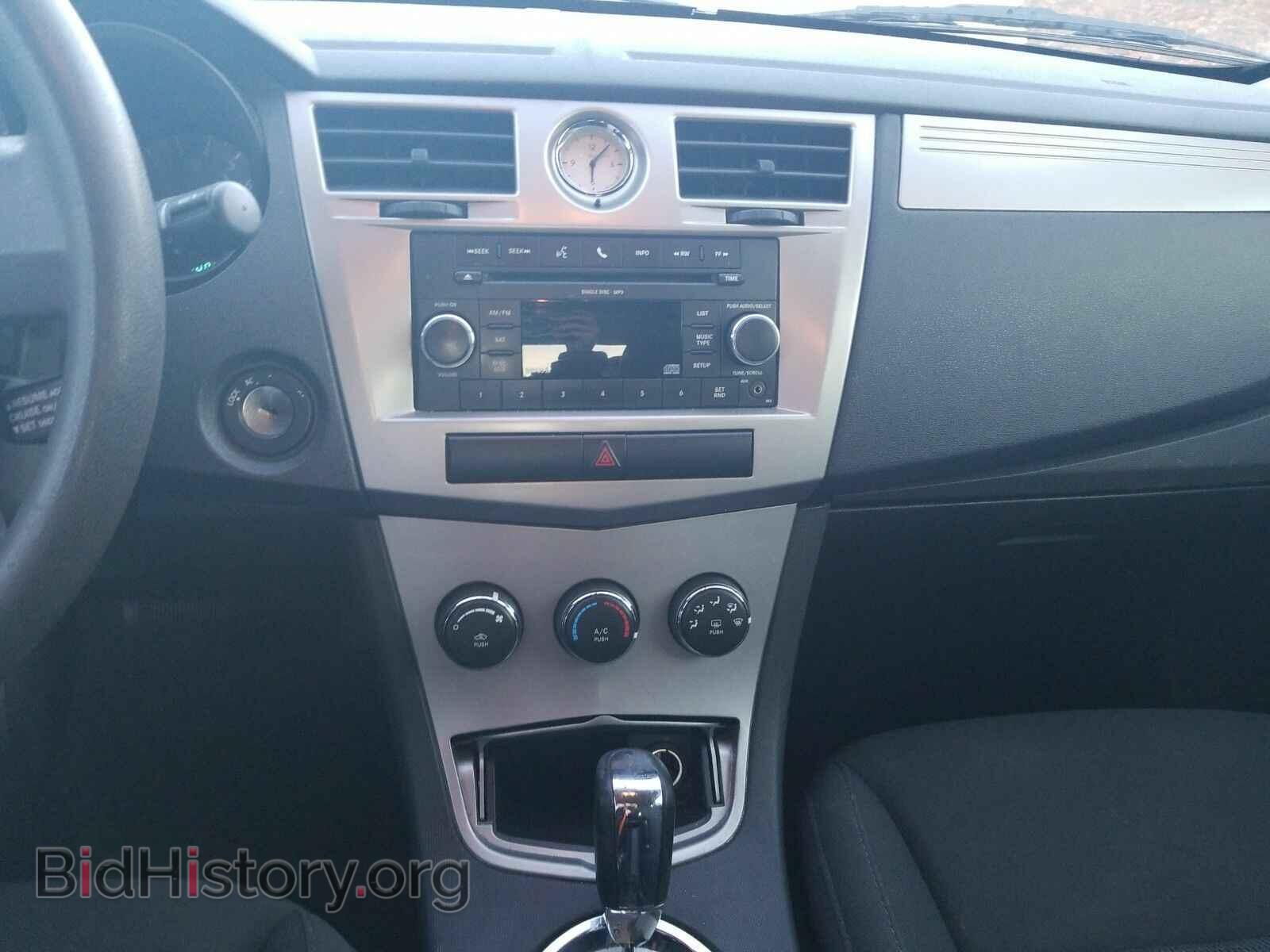 2010 Chrysler Sebring - VIN: 1C3CC4FB3AN166719 - Фото 4