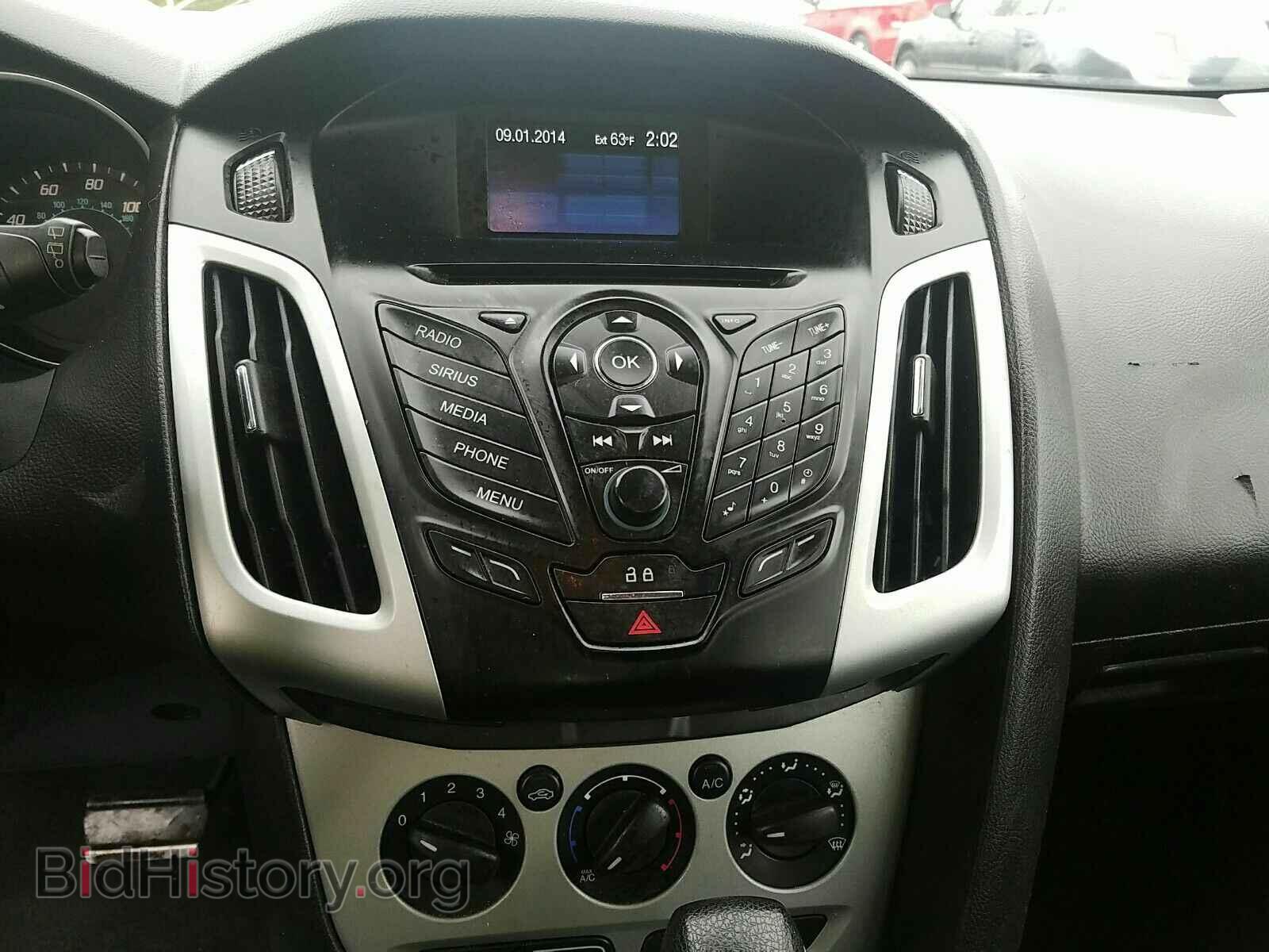 2013 Ford Focus - VIN: 1FADP3K28DL376548 - Фото 4