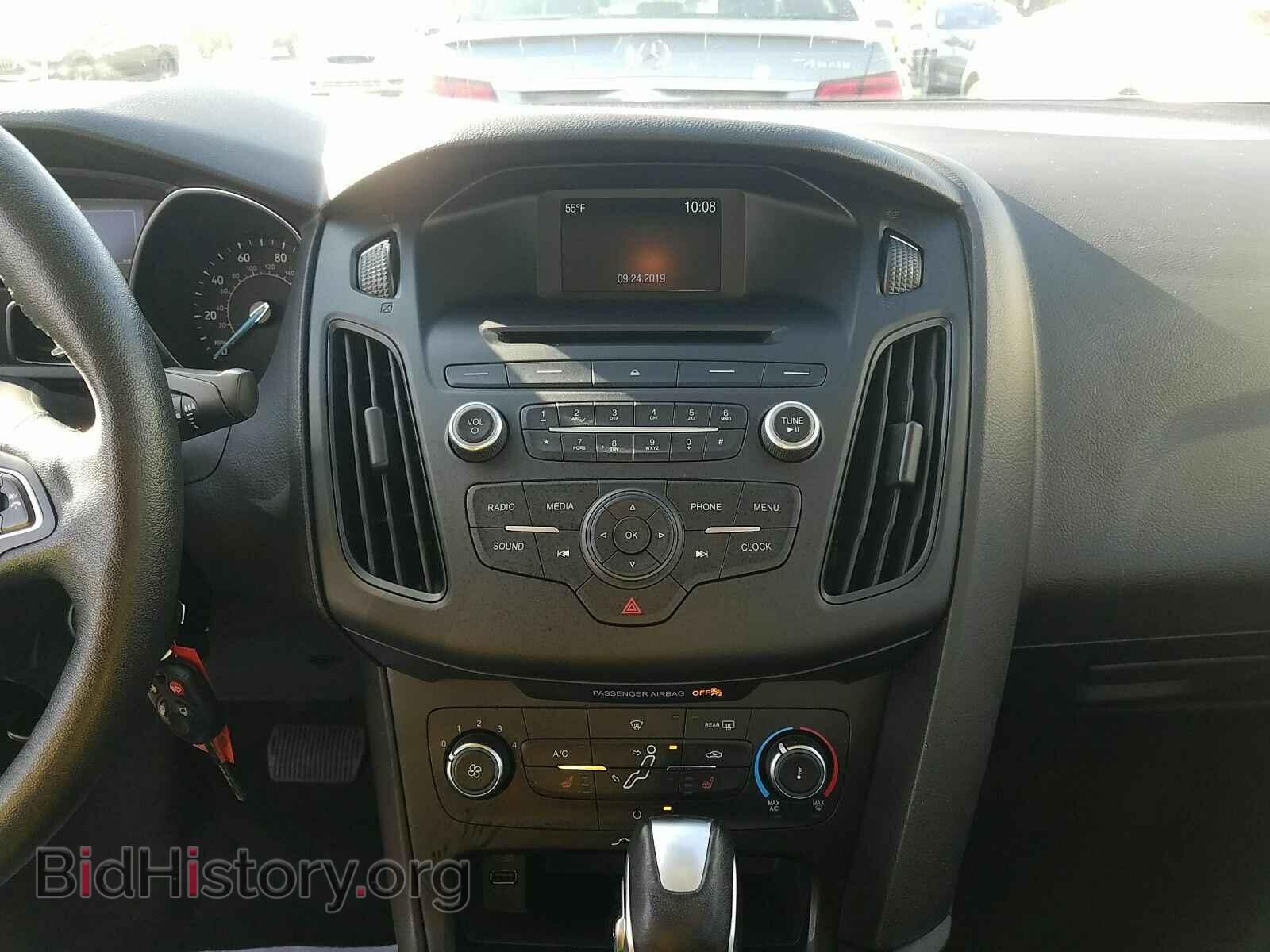 2016 Ford Focus - VIN: 1FADP3F27GL367466 - Фото 4