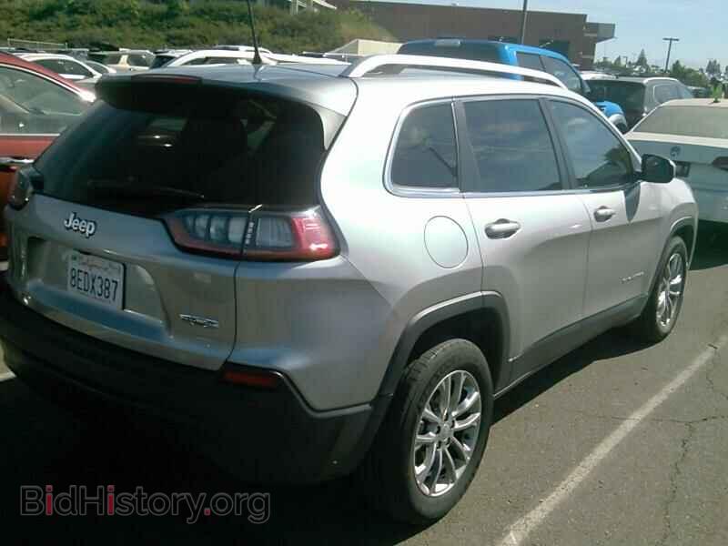 2019 Jeep Cherokee - VIN: 1C4PJLLB3KD203034 - Photo 2