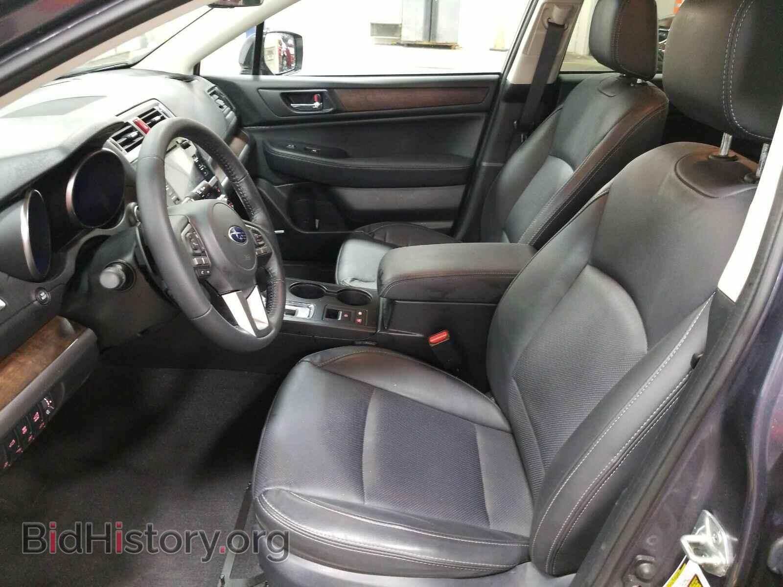 2017 Subaru Outback - VIN: 4S4BSENC2H3270677 - Фото 3