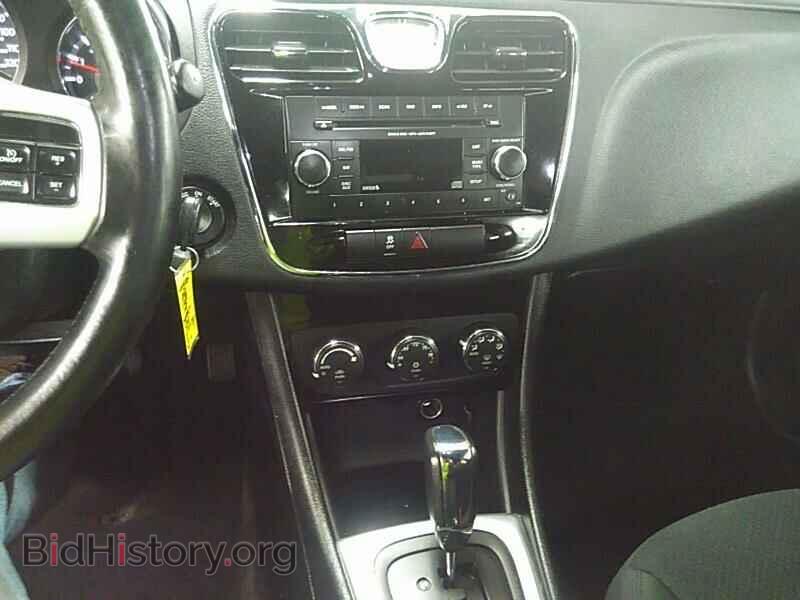 2012 Chrysler 200 - VIN: 1C3CCBBBXCN190822 - Фото 4