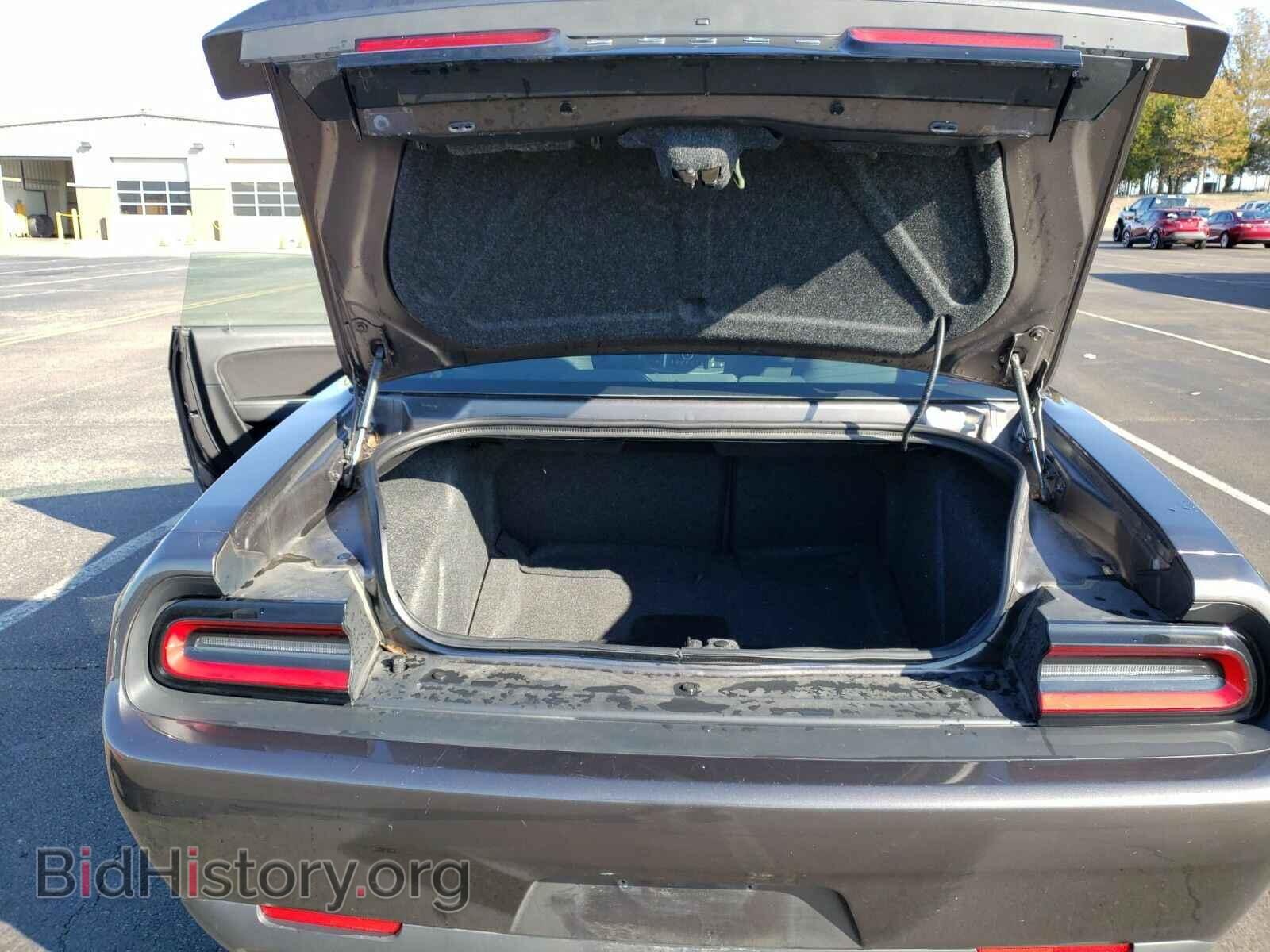 2019 Dodge Challenger - VIN: 2C3CDZAG4KH616465 - Photo 7