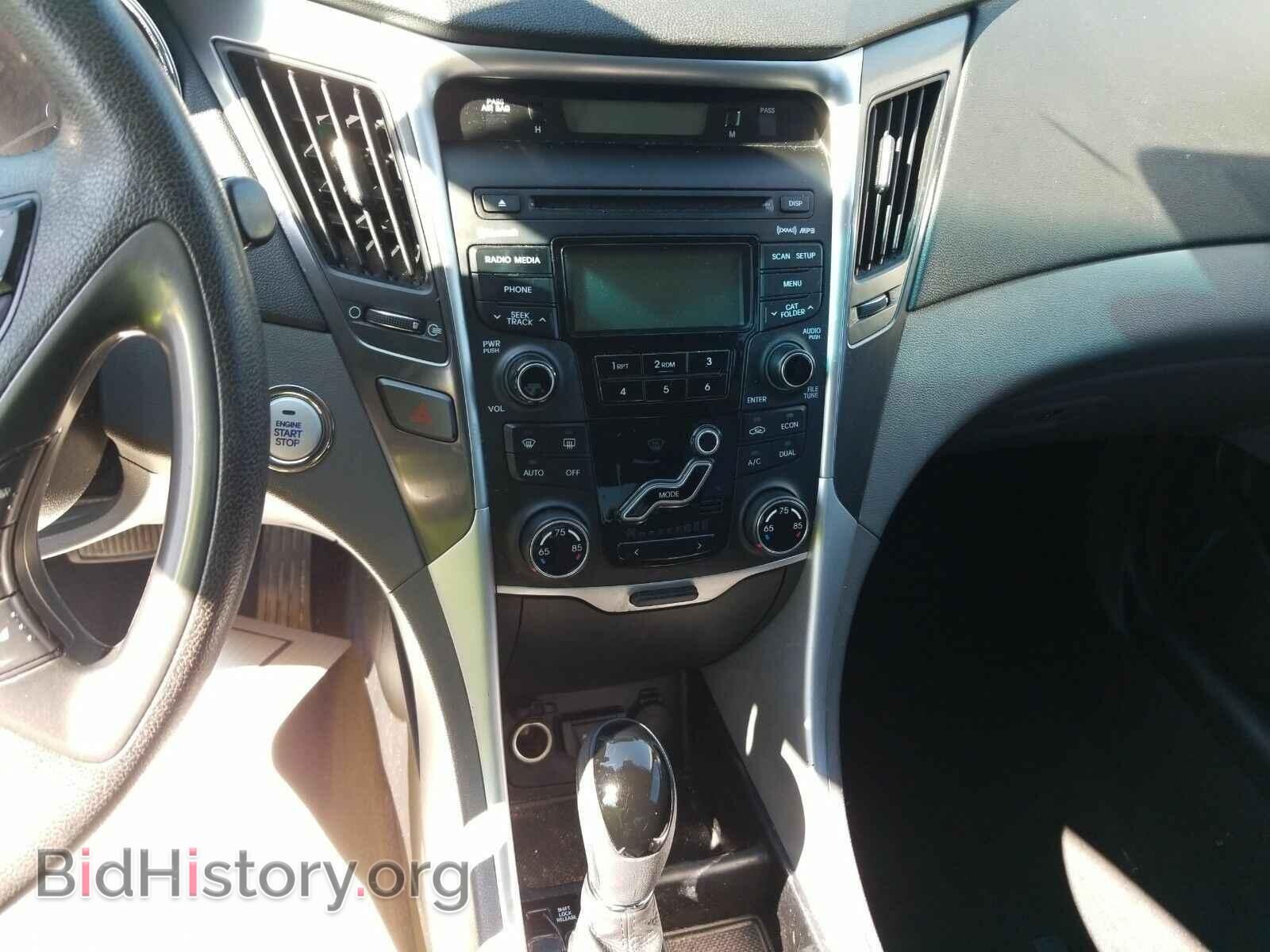 2013 Hyundai Sonata Hybrid - VIN: KMHEC4A48DA073473 - Фото 4