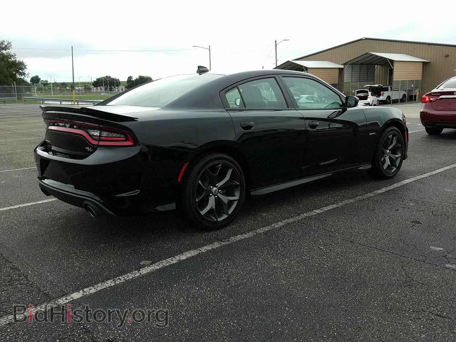 2019 Dodge Charger - VIN: 2C3CDXCTXKH643121 - Photo 2