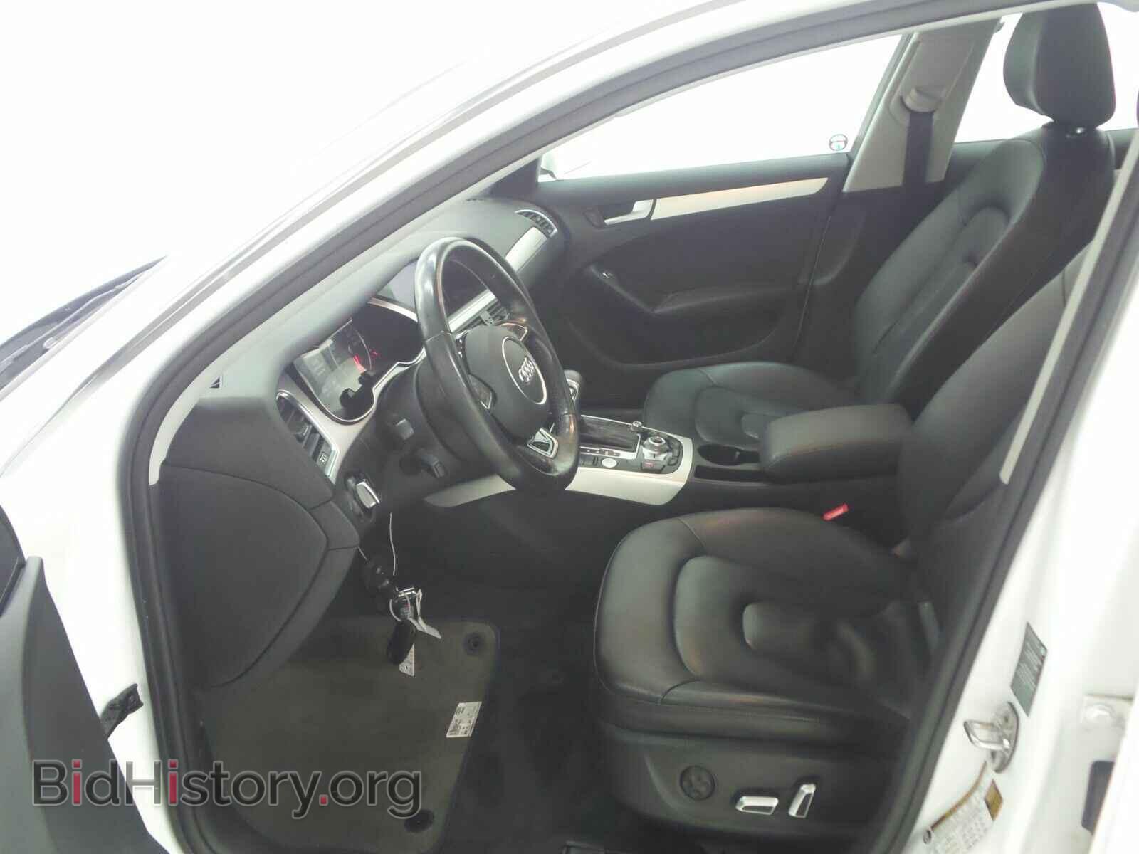 2016 Audi A4 - VIN: WAUFFCFL2GN012155 - Фото 3