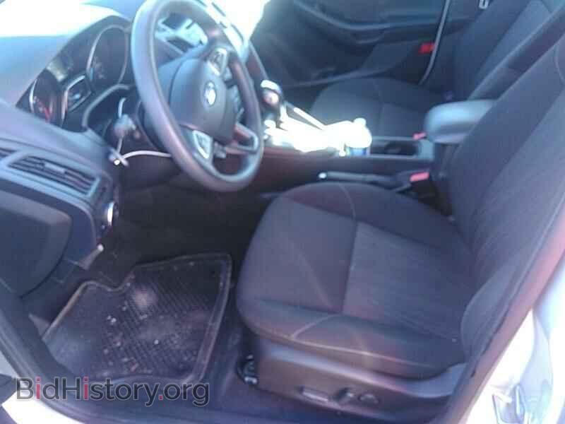 2016 Ford Focus - VIN: 1FADP3K20GL249345 - Фото 3