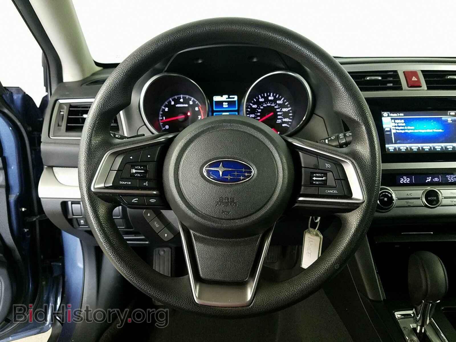 2018 Subaru Outback - VIN: 4S4BSAACXJ3384687 - Фото 10