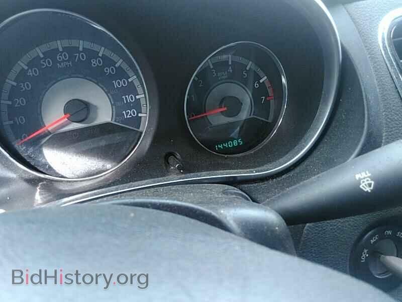 2012 Chrysler 200 - VIN: 1C3CCBBB3CN100832 - Photo 5