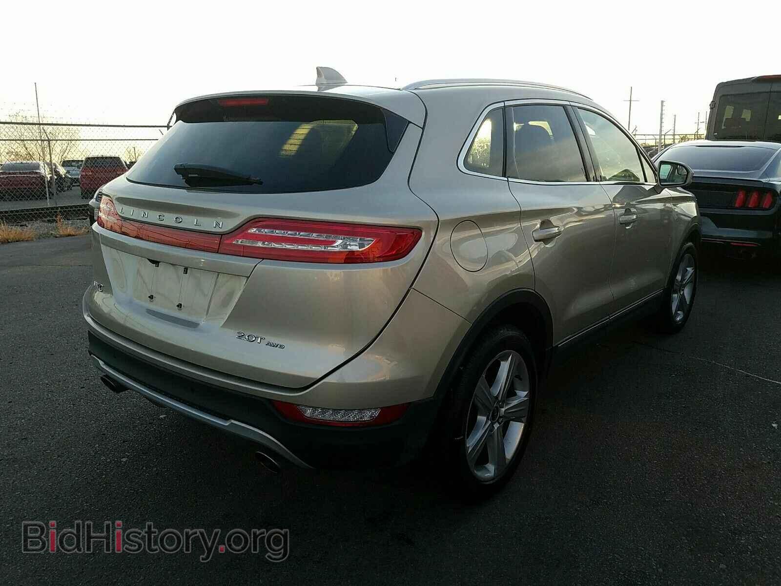 2017 Lincoln MKC - VIN: 5LMCJ1D91HUL52638 - Фото 2