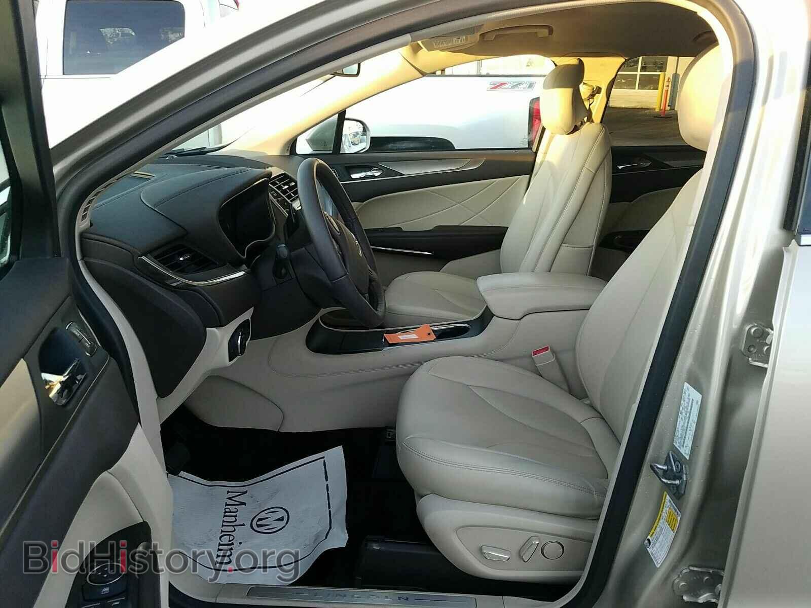 2017 Lincoln MKC - VIN: 5LMCJ1D91HUL52638 - Фото 3