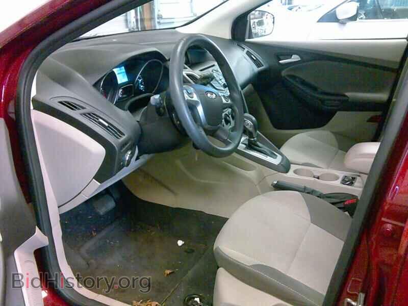 2014 Ford Focus - VIN: 1FADP3F24EL192199 - Фото 3