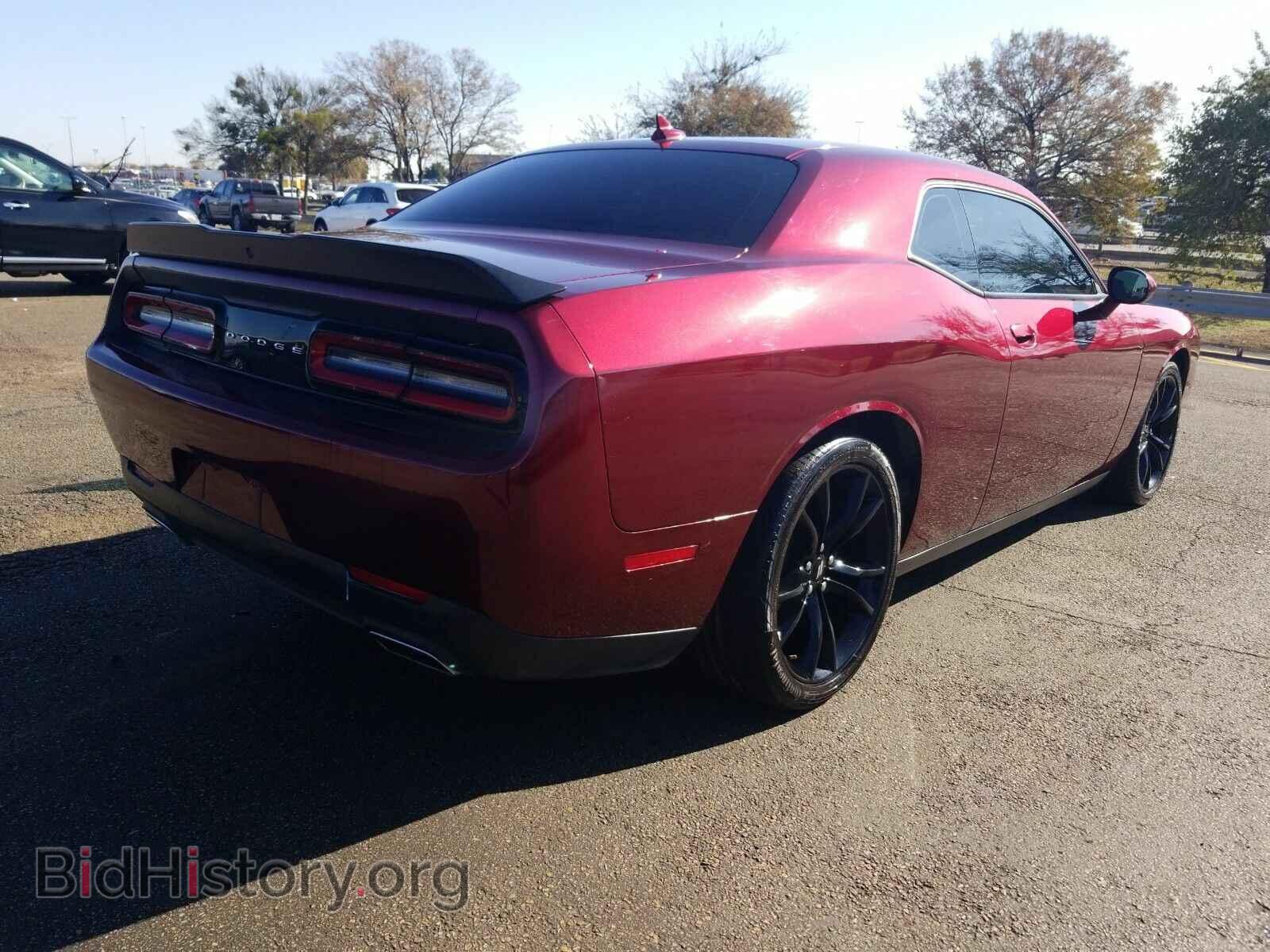 2017 Dodge Challenger - VIN: 2C3CDZAG2HH560664 - Фото 2