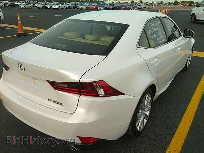 2016 Lexus IS 200t - VIN: JTHBA1D21G5036721 - Фото 2