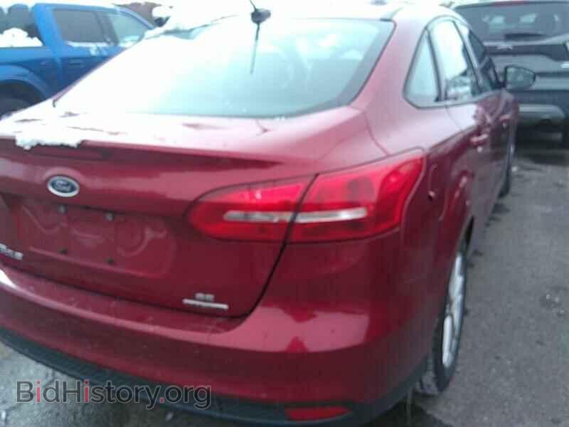 2016 Ford Focus - VIN: 1FADP3F23GL386709 - Фото 2