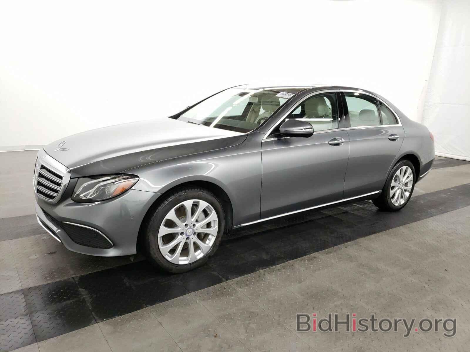 Photo WDDZF4JB4HA095459 - Mercedes-Benz E-Class 2017