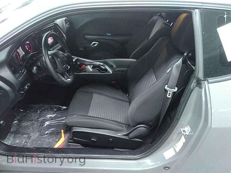 2017 Dodge Challenger - VIN: 2C3CDZAG5HH627113 - Фото 3