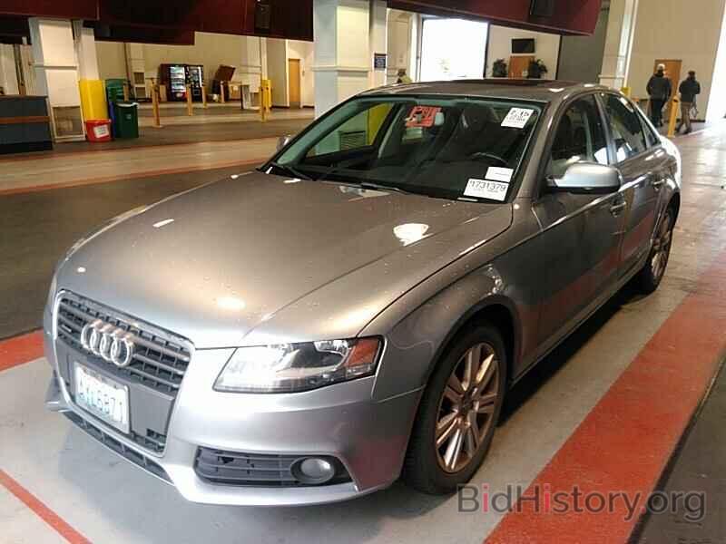 Photo WAUBFAFLXAN015721 - Audi A4 2010