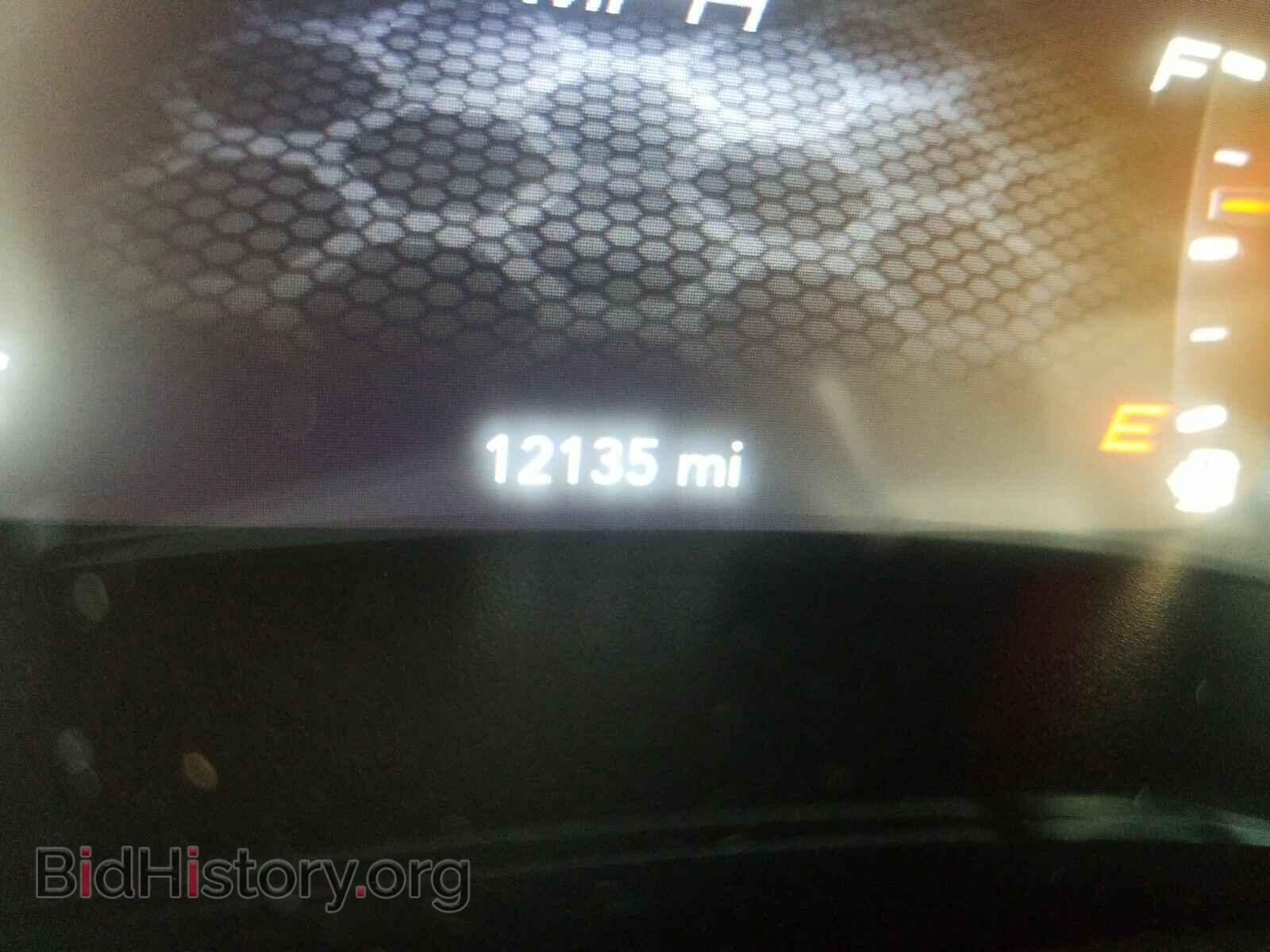 2019 Dodge Charger - VIN: 2C3CDXCT0KH623962 - Photo 5