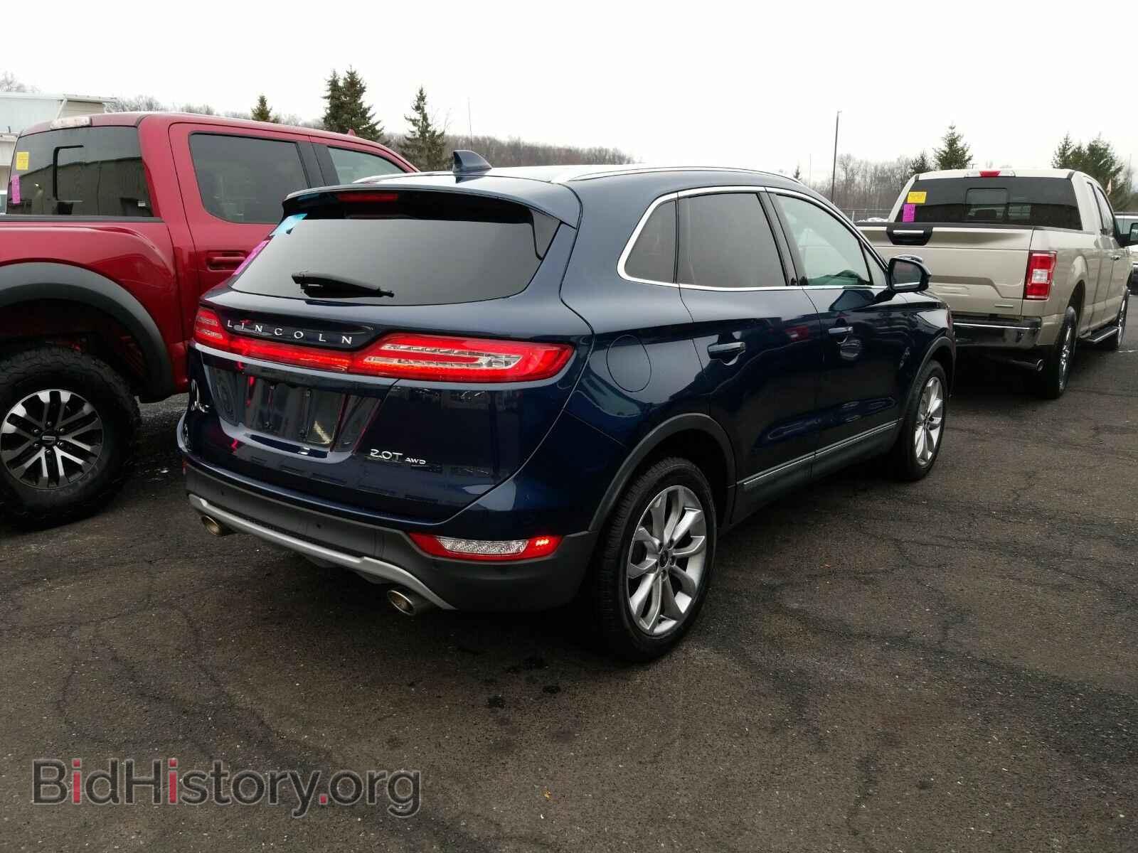 2017 Lincoln MKC - VIN: 5LMCJ2D90HUL11598 - Фото 2