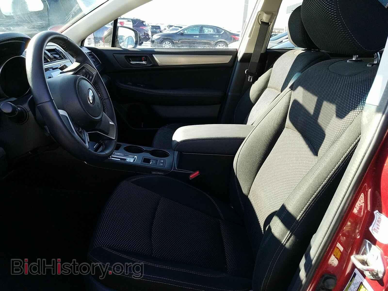 2019 Subaru Outback - VIN: 4S4BSAFC0K3287170 - Фото 3