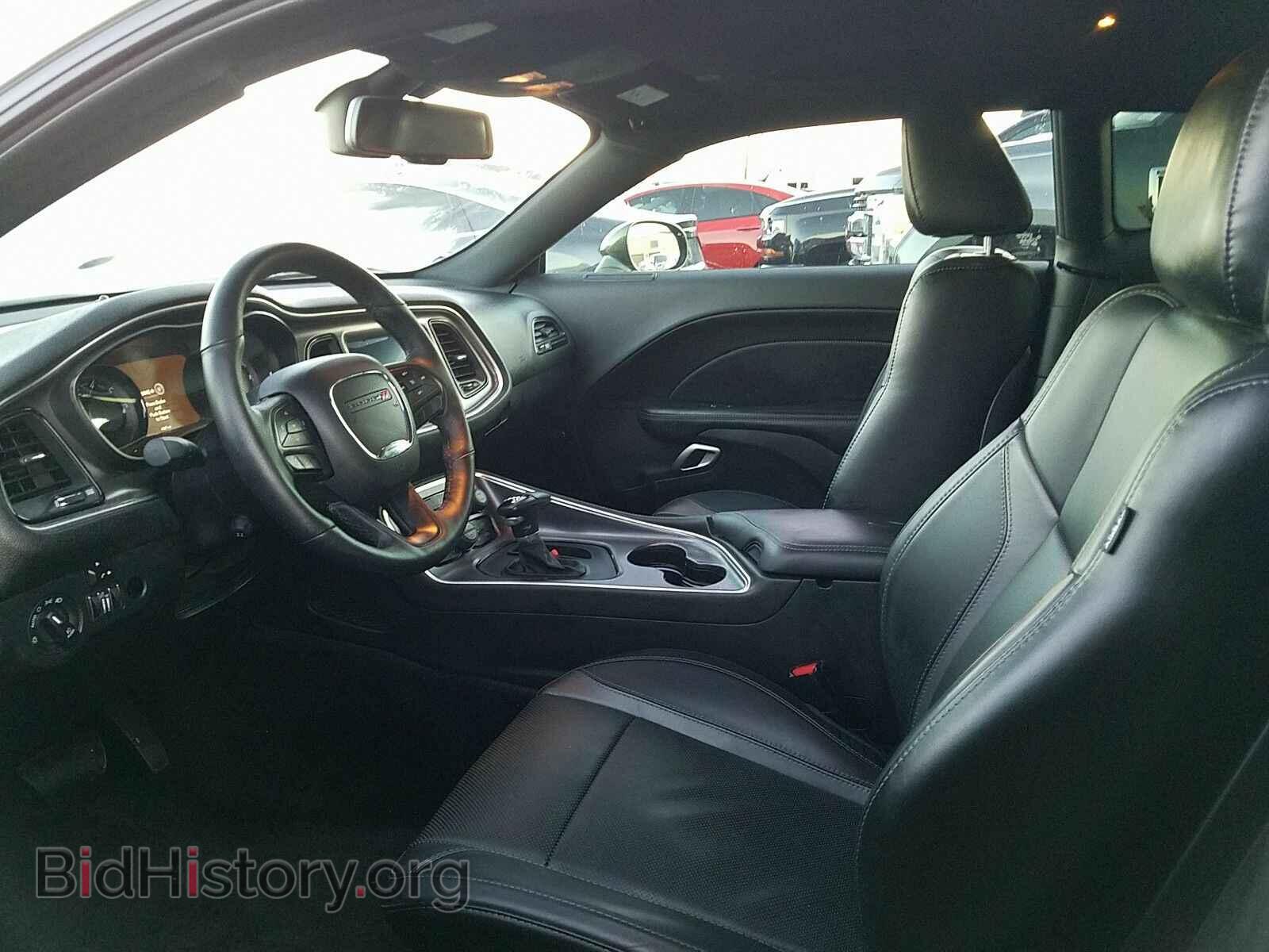 2018 Dodge Challenger - VIN: 2C3CDZAG7JH162002 - Фото 3