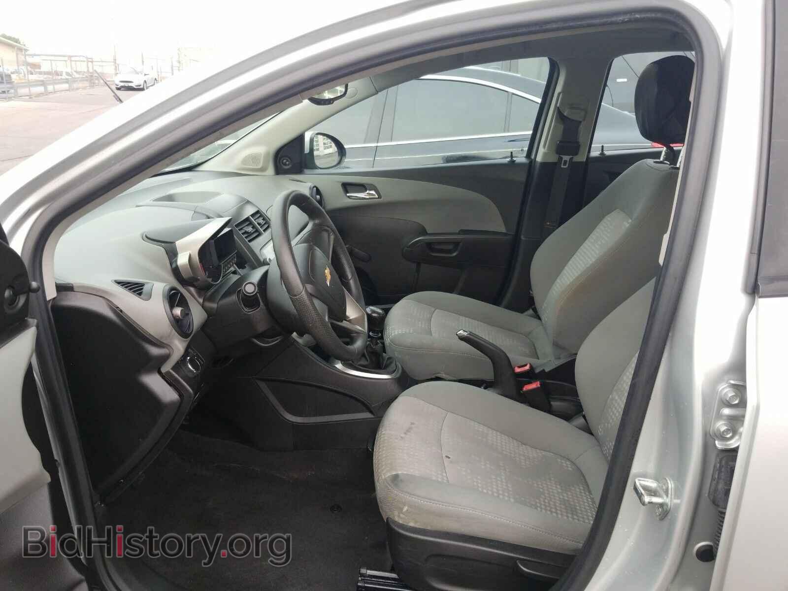 2012 Chevrolet Sonic - VIN: 1G1JB5SH2C4130804 - Фото 3
