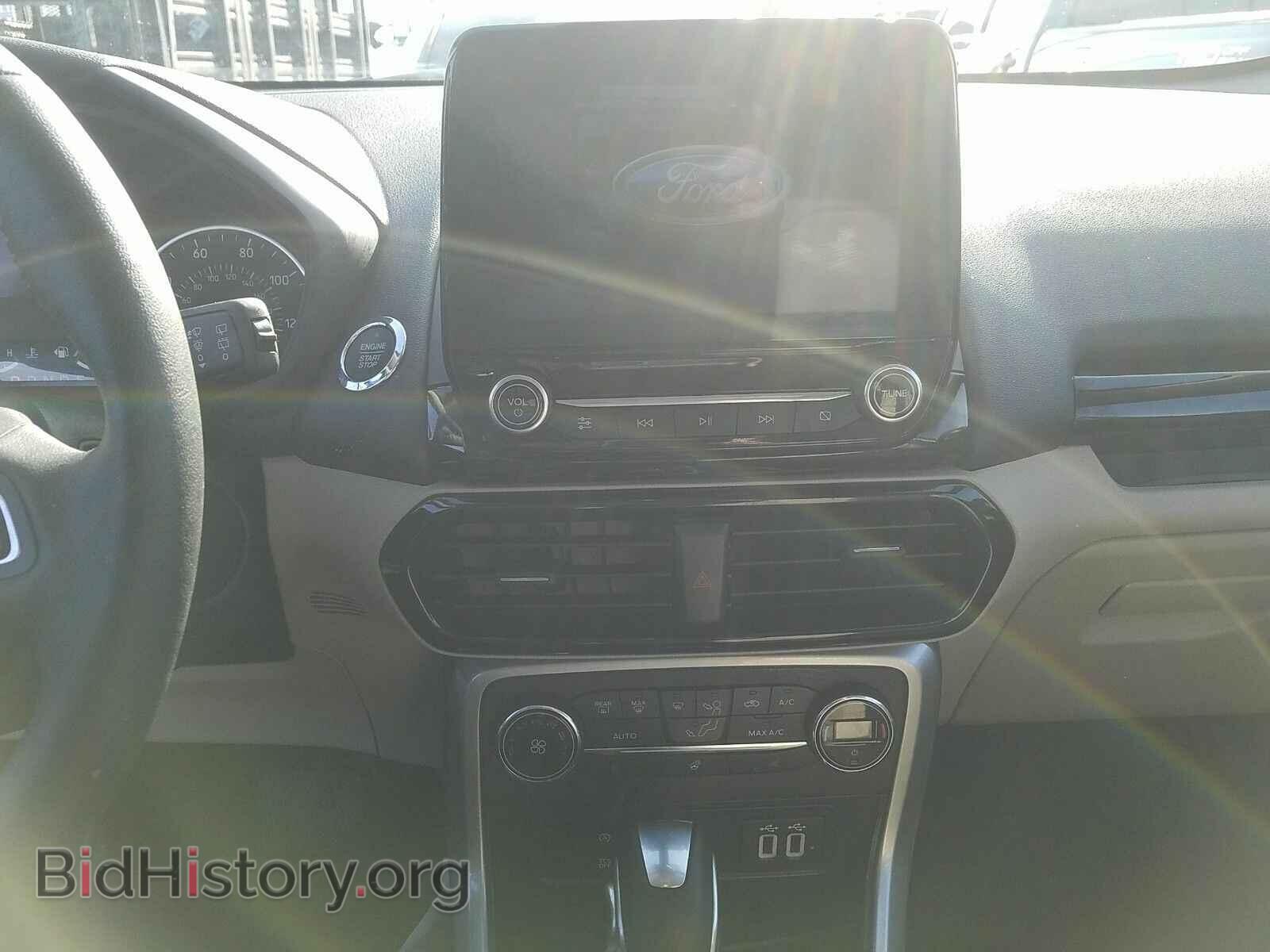 2019 Ford EcoSport - VIN: MAJ6S3KL5KC301075 - Фото 4