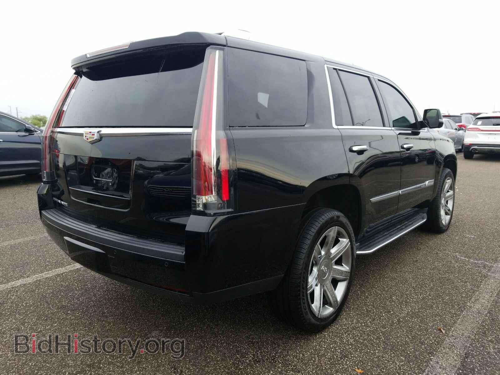 2016 Cadillac Escalade - VIN: 1GYS4BKJ0GR403054 - Фото 2
