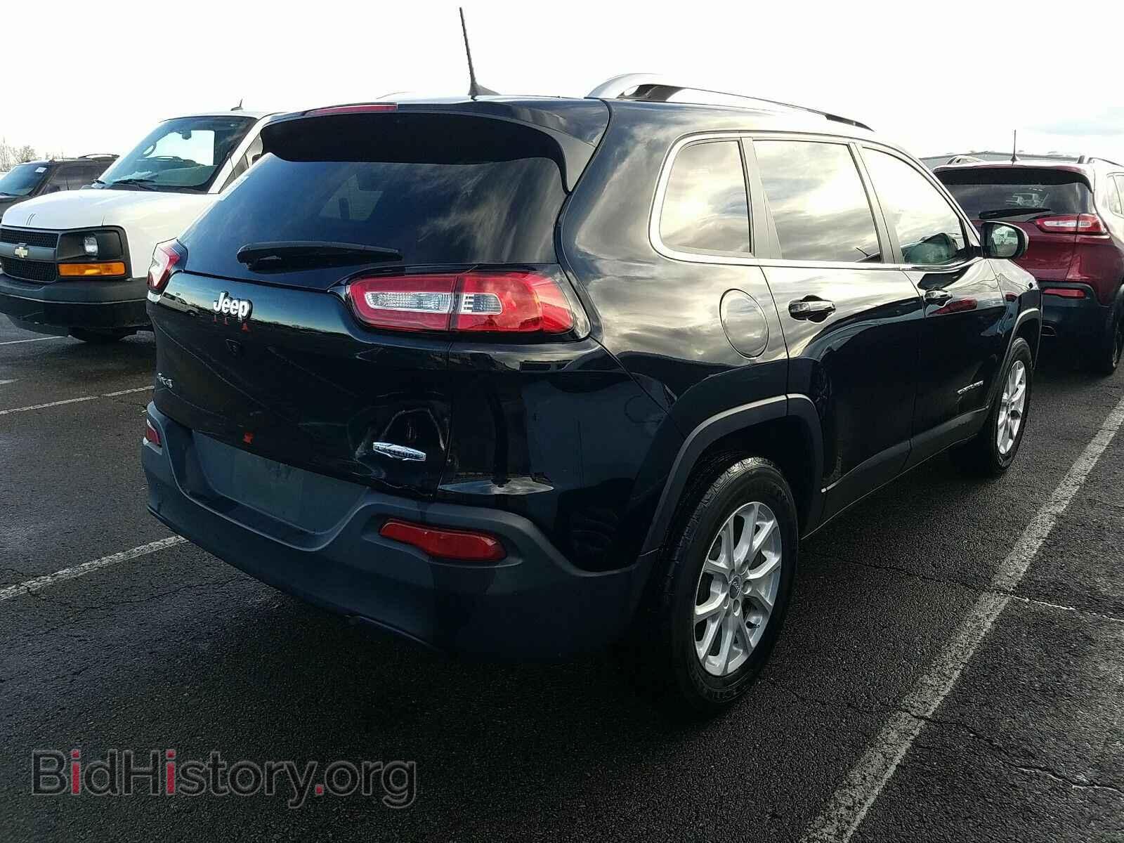 2017 Jeep Cherokee - VIN: 1C4PJMCB5HW651665 - Фото 2
