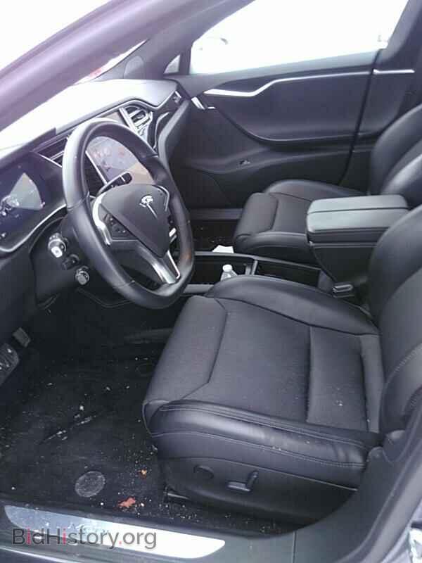 2016 Tesla Model S - VIN: 5YJSA1E29GF175266 - Фото 3