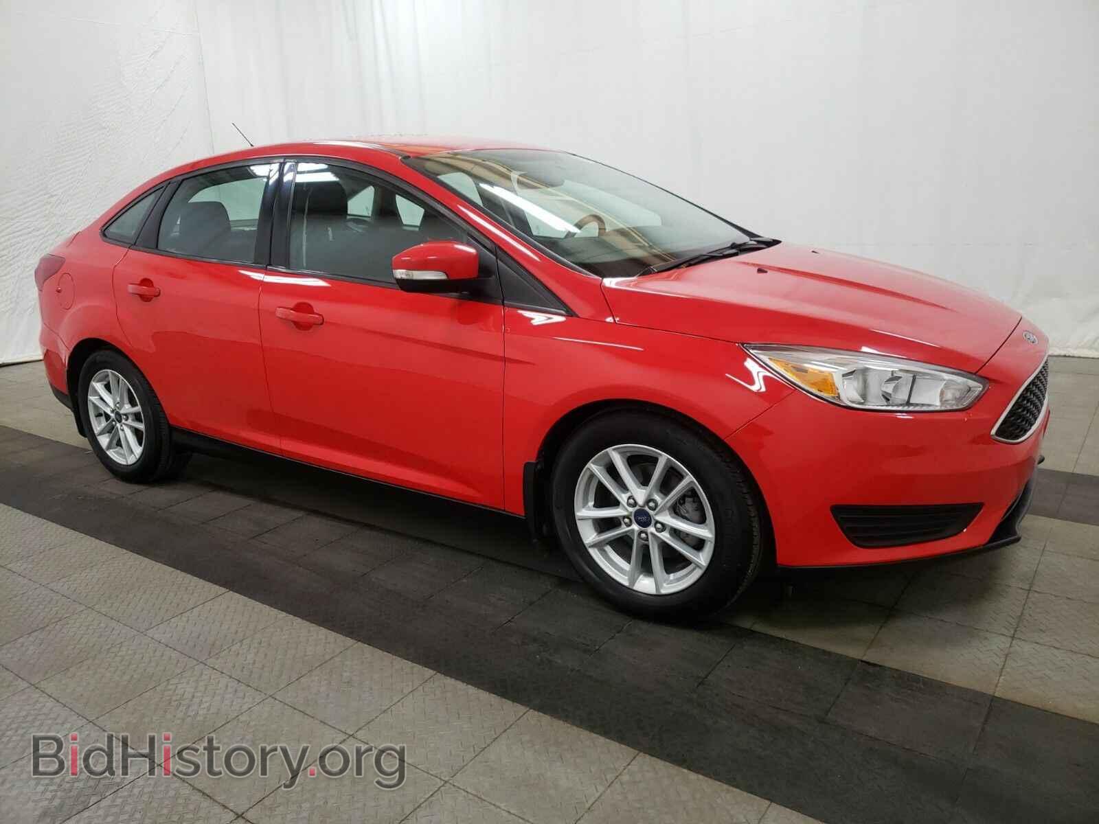 2015 Ford Focus - VIN: 1FADP3F23FL330655 - Photo 3