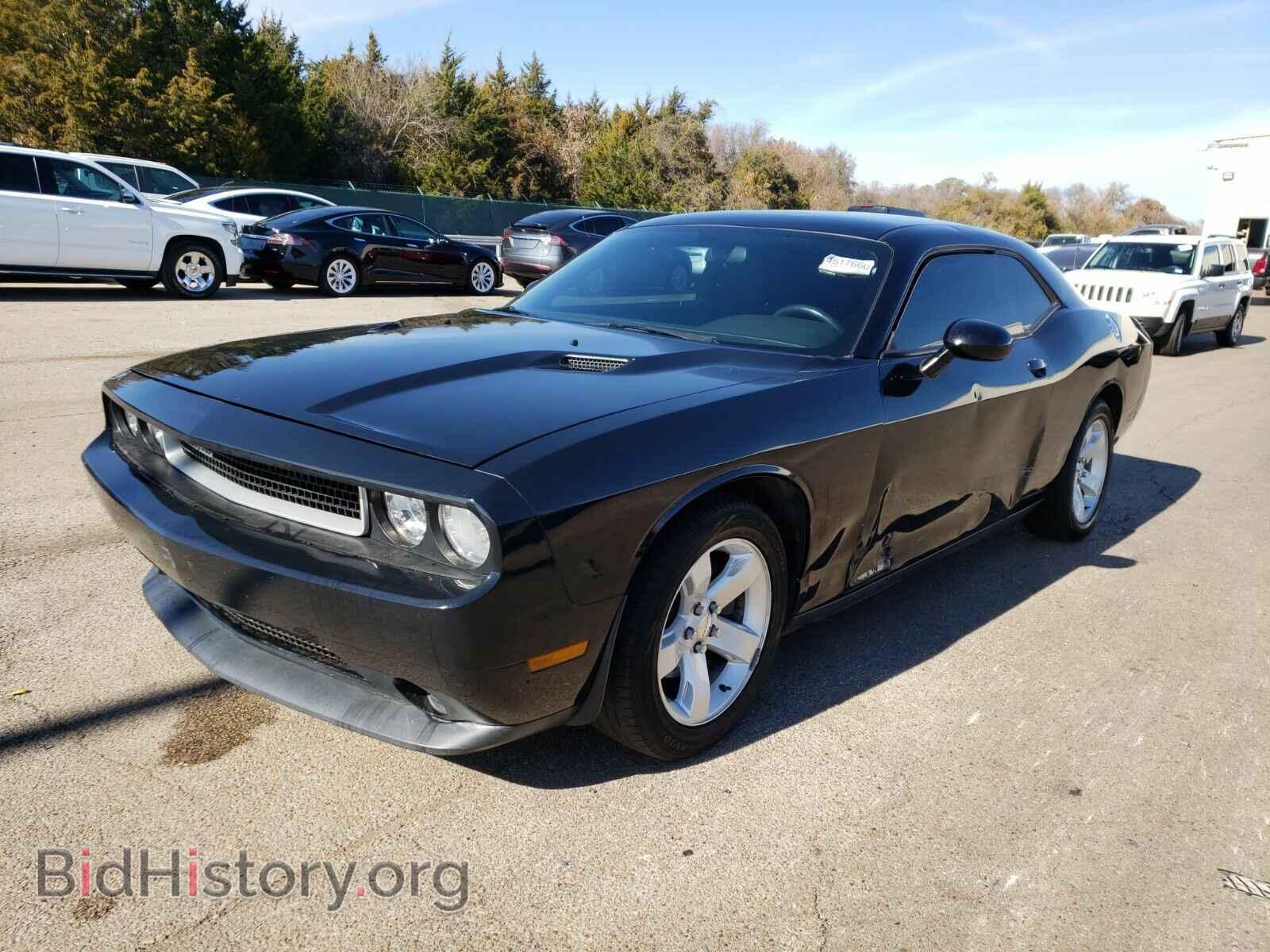 Фотография 2B3CJ4DG1BH604018 - Dodge Challenger 2011