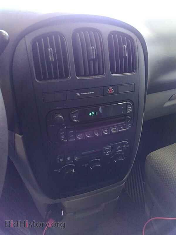 2005 Dodge Caravan - VIN: 1D4GP24R35B332222 - Фото 4