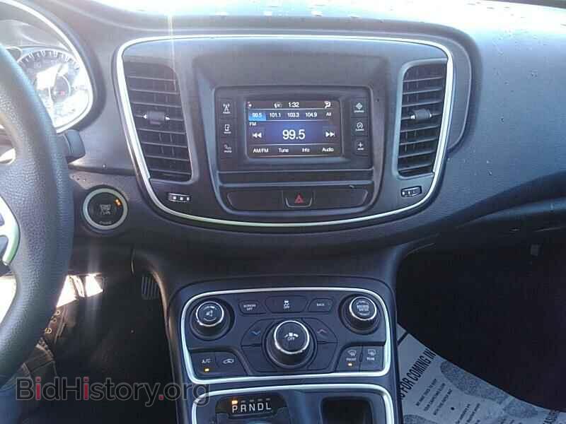 2016 Chrysler 200 - VIN: 1C3CCCAB5GN149219 - Фото 4