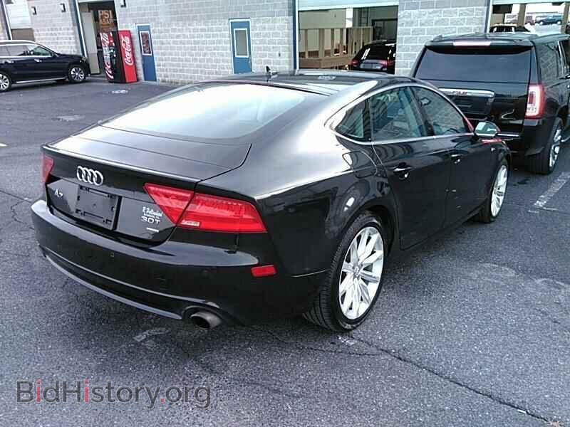 2012 Audi A7 - VIN: WAUSGAFC8CN002675 - Фото 2