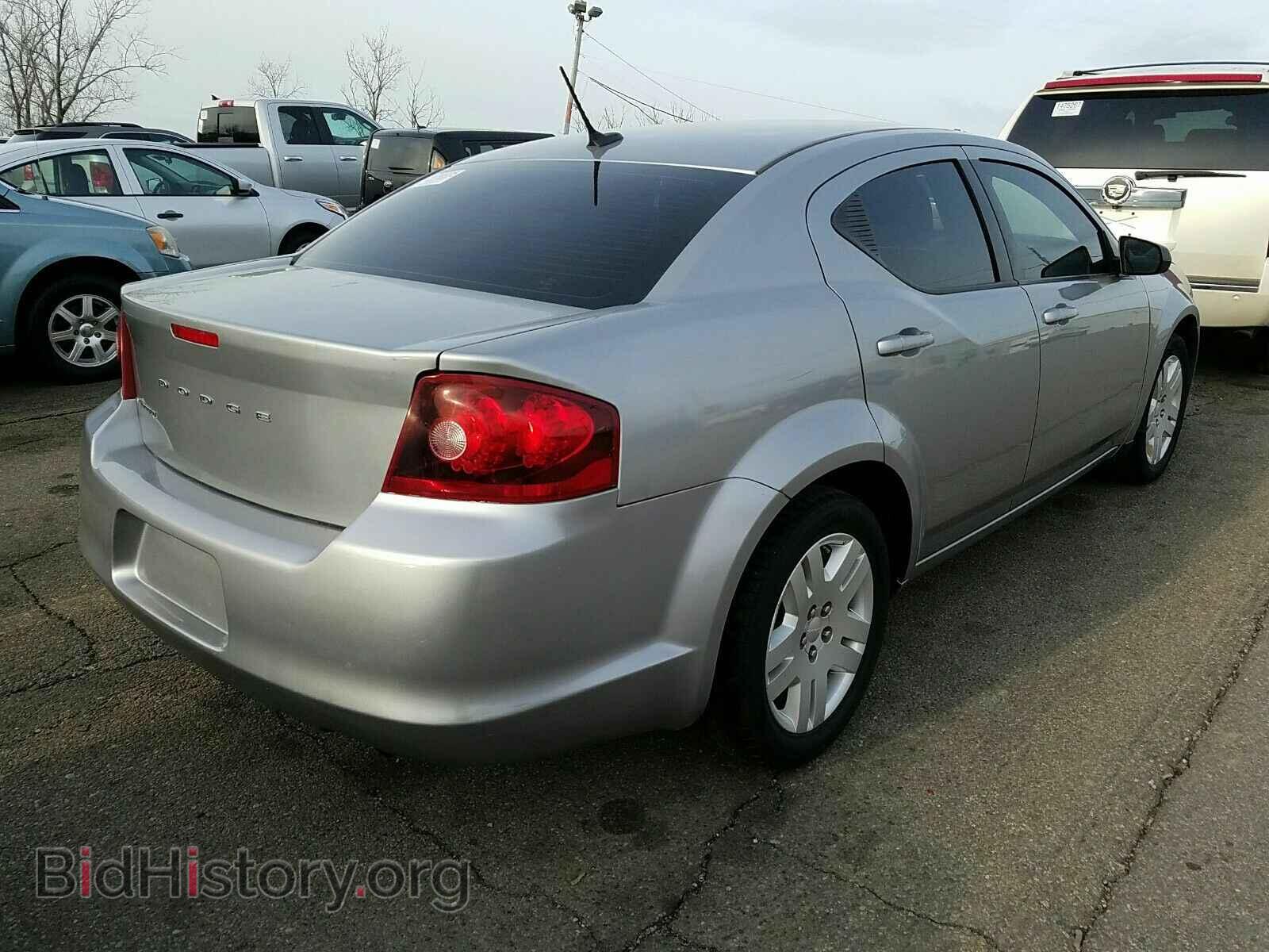 2014 Dodge Avenger - VIN: 1C3CDZAB1EN223345 - Фото 2