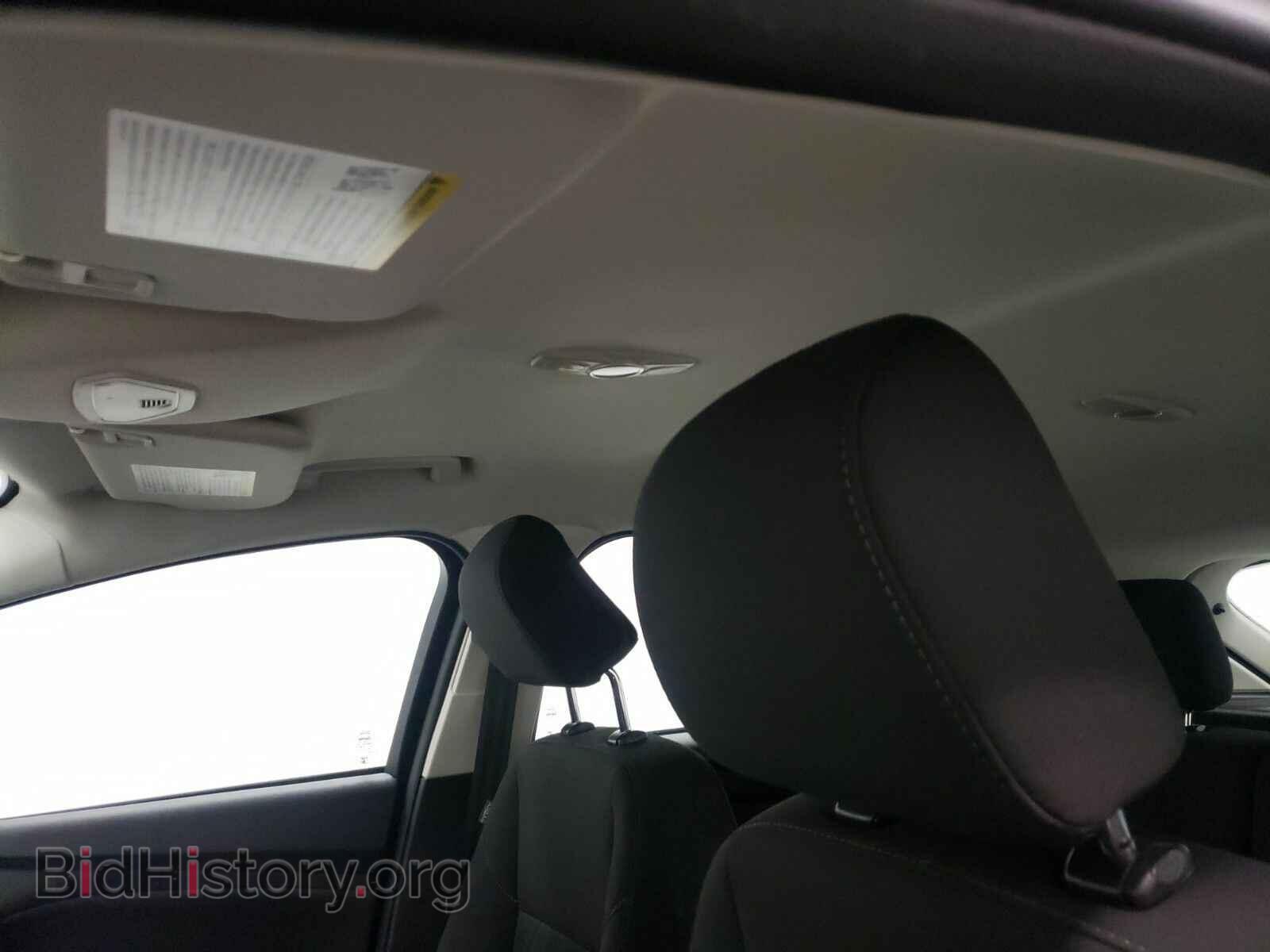 2016 Ford Focus - VIN: 1FADP3K23GL206392 - Photo 14