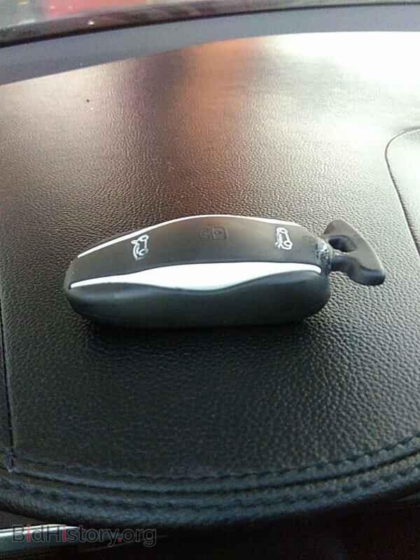 2013 Tesla Model S - VIN: 5YJSA1AG0DFP13396 - Photo 8